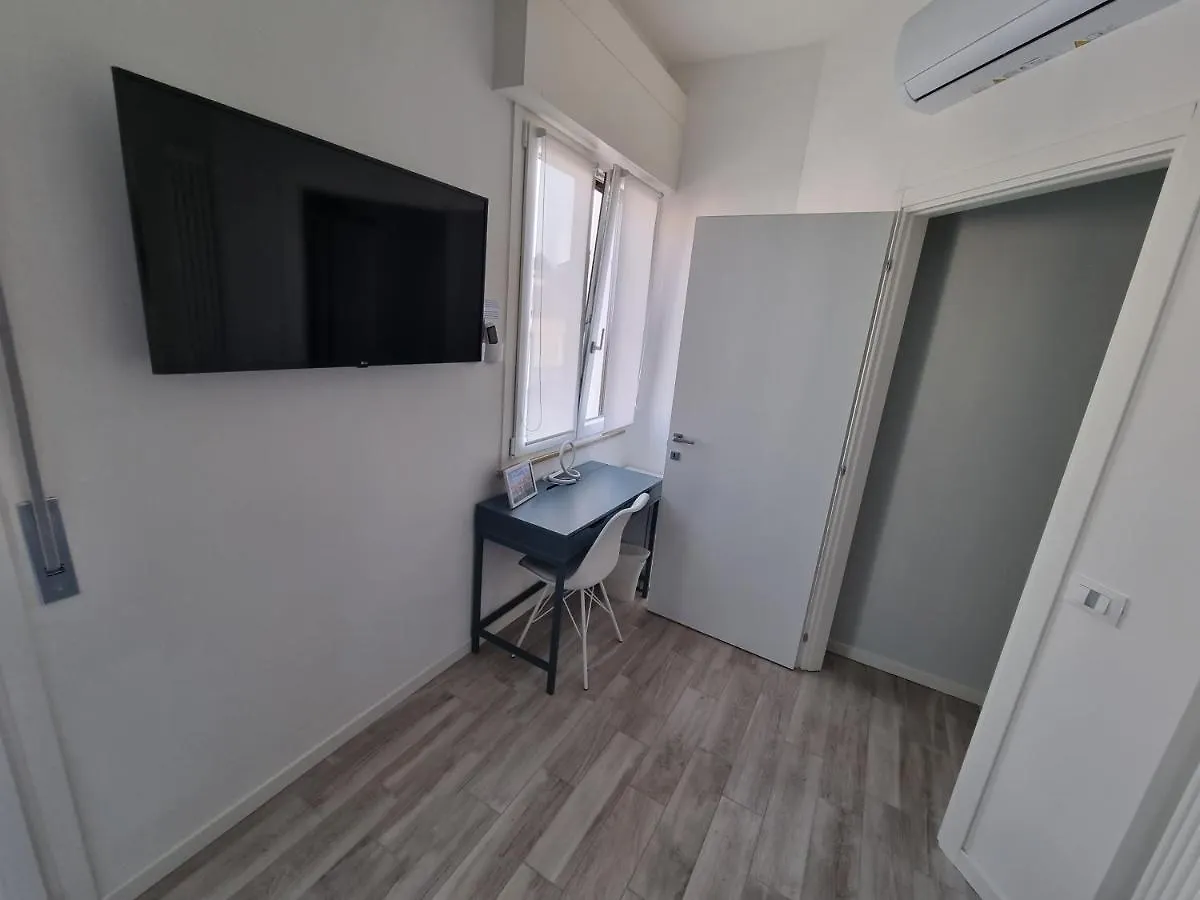Blue House Apartment - San Massimo ורונה