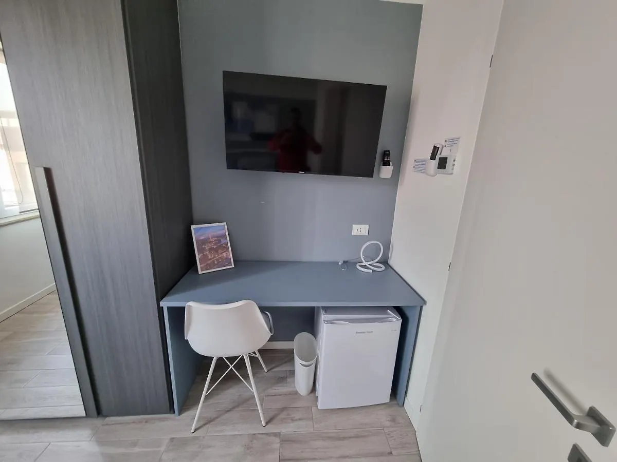 Blue House Apartment - San Massimo ורונה